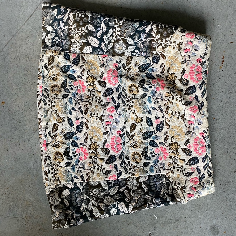 Floral knit miniskirt